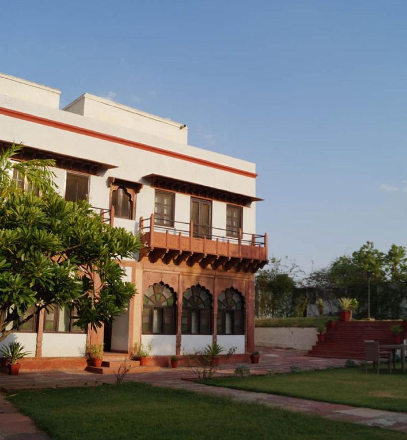 Amritara Chandra Mahal Haveli, Бхаратпур Экстерьер фото